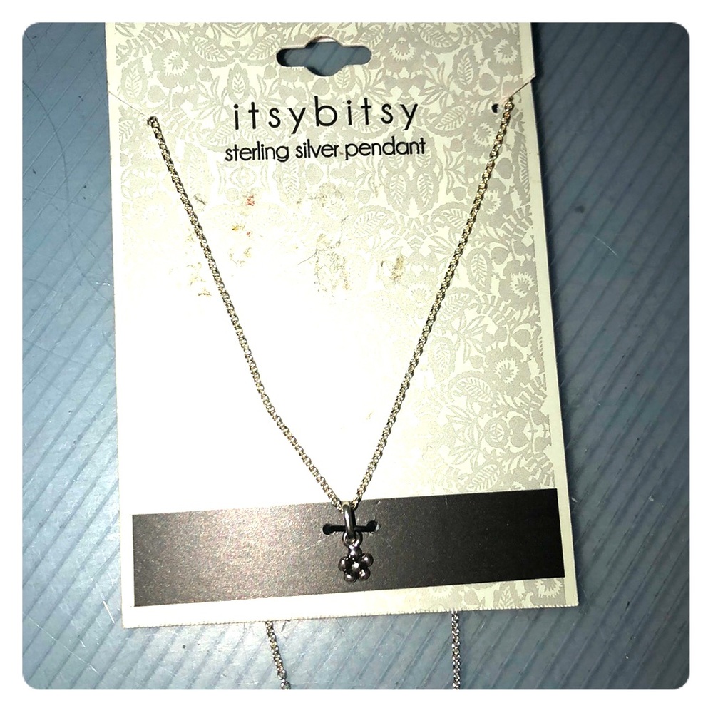 itsybitsy ~ flower necklace
